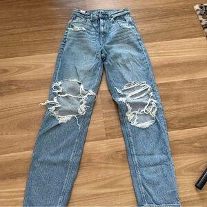 American Eagle Outfitters Light Blue Distressed Straight Leg Jeans